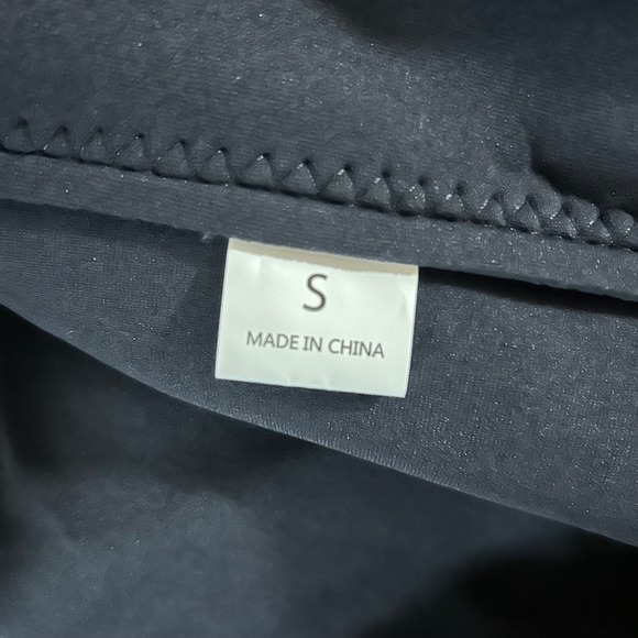 Gold Fin Womens Neoprene Scuba Top Vacation Beach Water Sports Sz Small - Picture 7 of 7